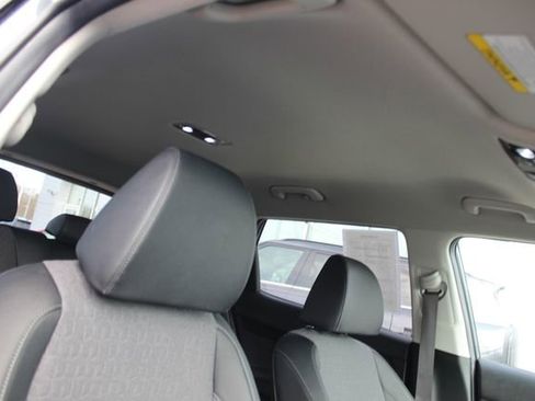 Used 2024 Kia Seltos X-Line AWD/4WD image 33