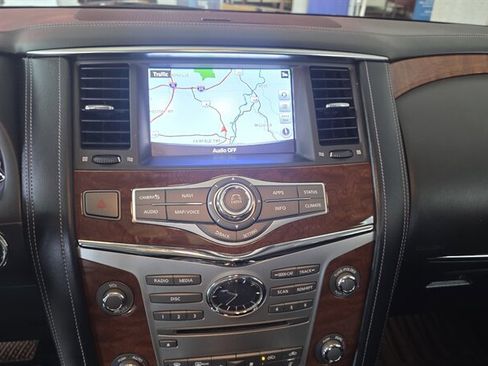 Used 2018 INFINITI QX80 4WD w/ Driver Assistance Package image 15