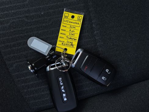 Used 2024 RAM 5500 Tradesman w/ Chrome Appearance Group image 35