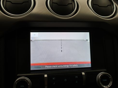 Used 2020 Ford Mustang GT Premium RWD image 17