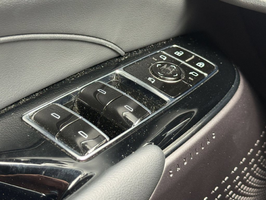 Certified 2024 Cadillac Lyriq Sport AWD/4WD image 21