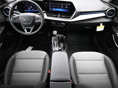 New 2026 Chevrolet Trax LT w/ Midnight Edition image 19
