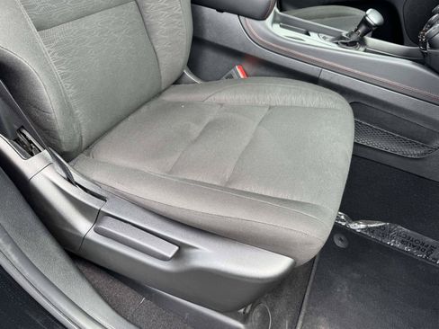 Used 2025 Dodge Durango GT AWD/4WD image 16