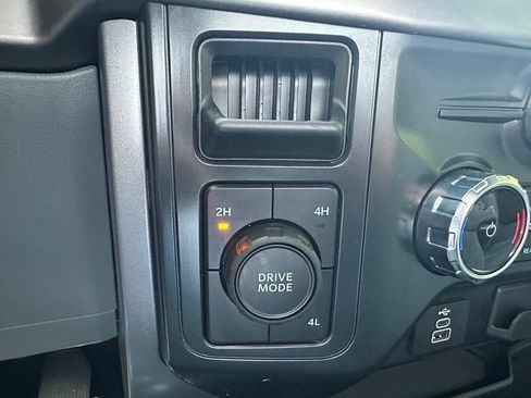 Used 2025 Ford F150 XLT w/ Equipment Group 301A Standard AWD/4WD image 15