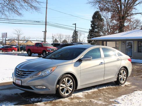 Used 2011 Hyundai Sonata Limited w/ Navigation Pkg 5 image 5