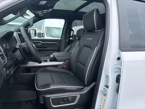 New 2026 RAM 1500 Laramie AWD/4WD image 6