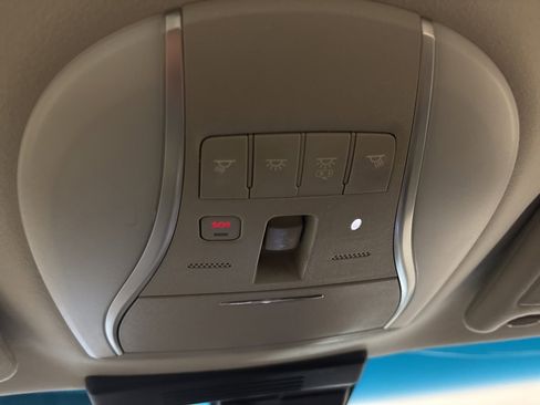 Used 2016 INFINITI Q70 L 3.7 w/ Deluxe Touring Package image 22