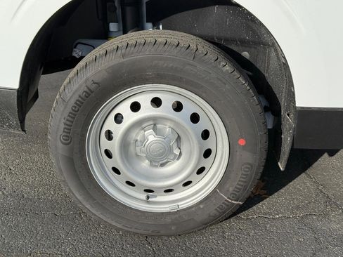 New 2026 Ford Maverick XL image 4