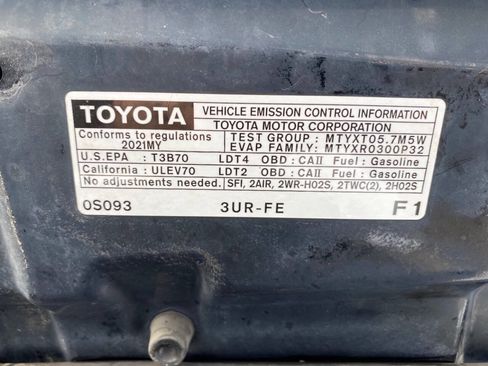 Used 2016 Toyota Tundra Limited image 45