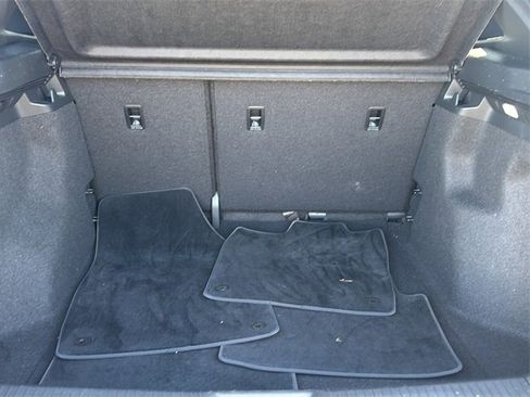 Used 2022 Volkswagen ID.4 Pro image 14