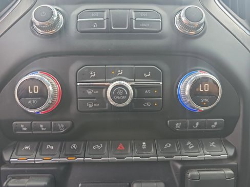 Used 2019 GMC Sierra 1500 Denali w/ Denali Ultimate Package image 17