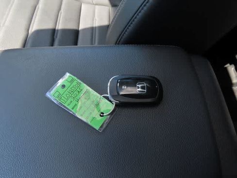 Used 2025 Honda CR-V EX-L image 26
