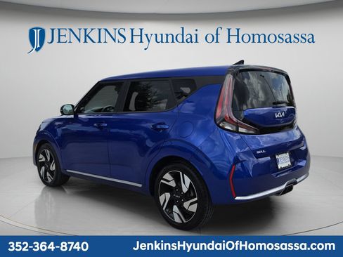 Used 2024 Kia Soul GT-Line FWD image 8