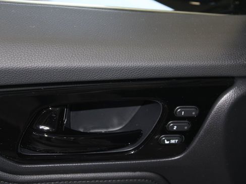 Used 2025 Honda Odyssey Elite image 8