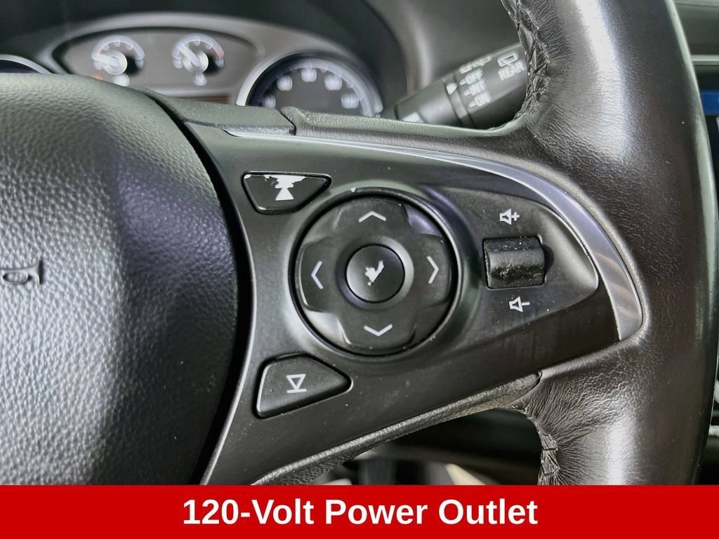 Used 2020 Buick Enclave Premium w/ Sun and Sites Package FWD image 17