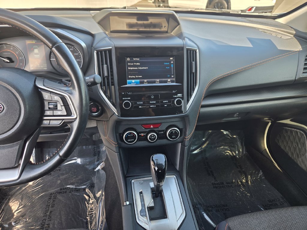 Used 2020 Subaru Crosstrek 2.0i Premium w/ Moonroof Package 2 AWD/4WD image 22