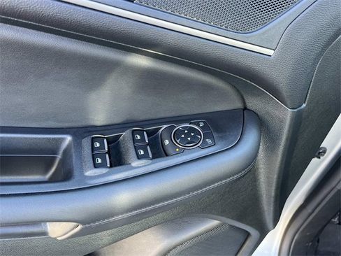 Used 2024 Ford Edge SEL w/ Convenience Package image 28