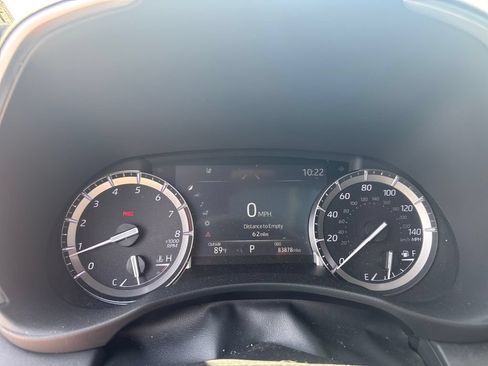 Used 2022 Toyota Highlander XSE FWD image 14