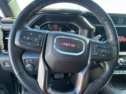 Used 2025 GMC Sierra 1500 AT4 w/ AT4 Premium Package image 12