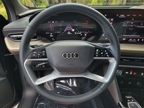 Used 2025 Audi Q5 Premium Plus w/ Premium Plus AWD/4WD image 31