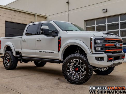 Used 2023 Ford F250 Lariat w/ Lariat Ultimate Package AWD/4WD image 1