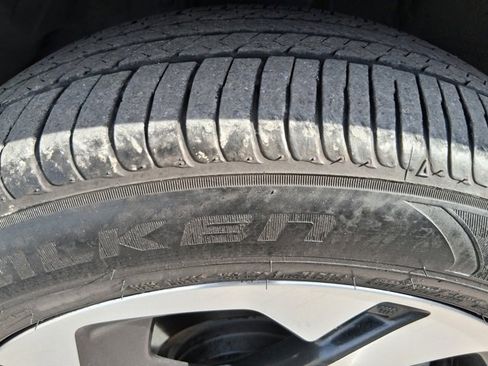 Used 2024 Subaru Forester Touring w/ POP Package 3 image 17