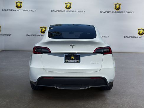Used 2023 Tesla Model Y Long Range AWD/4WD image 4