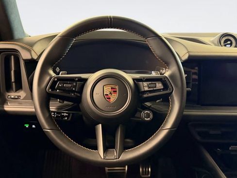 Used 2025 Porsche Cayenne GTS AWD/4WD image 14
