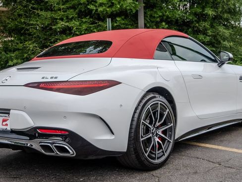 Used 2022 Mercedes-Benz SL 55 AMG 4MATIC image 27