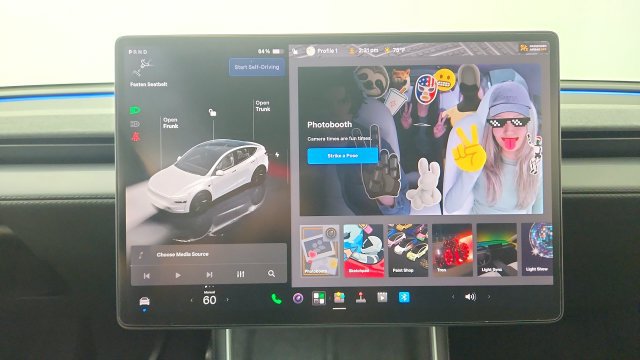 Used 2026 Tesla Model Y 2WD image 61