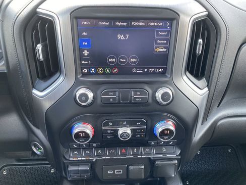 Used 2021 GMC Sierra 1500 Denali w/ Technology Package image 13