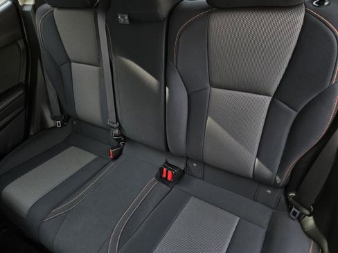 Used 2021 Subaru Crosstrek 2.0i Premium w/ Moonroof Package image 13