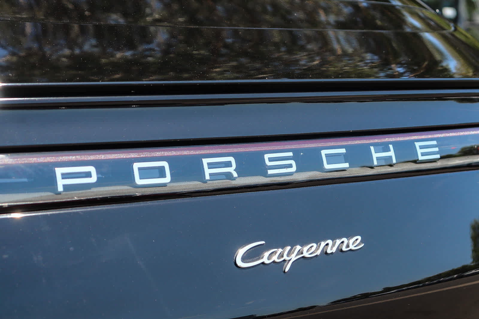 Used 2021 Porsche Cayenne Coupe AWD/4WD image 10