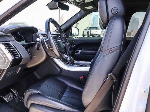 Used 2018 Land Rover Range Rover Sport HSE Dynamic image 18