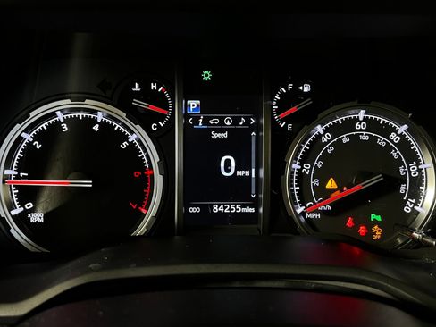 Used 2023 Toyota 4Runner Limited RWD image 17