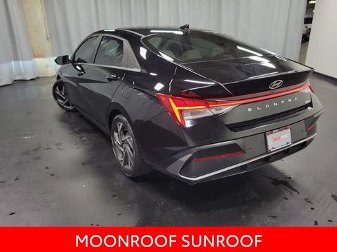 Used 2024 Hyundai Elantra Limited FWD image 6