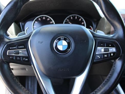 Used 2020 BMW 330i Sedan RWD image 18