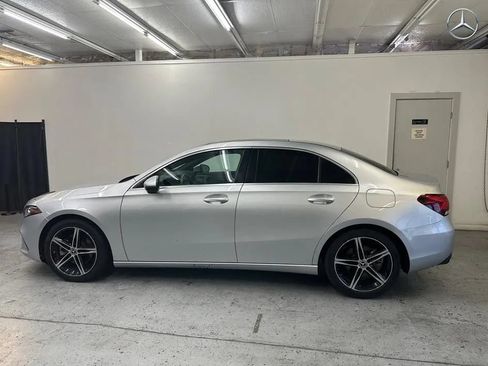 Used 2019 Mercedes-Benz A 220 image 4