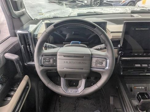 New 2026 GMC Hummer EV SUV image 17