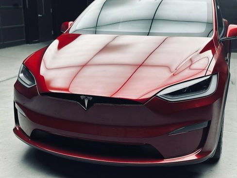 Used 2023 Tesla Model X AWD/4WD image 13