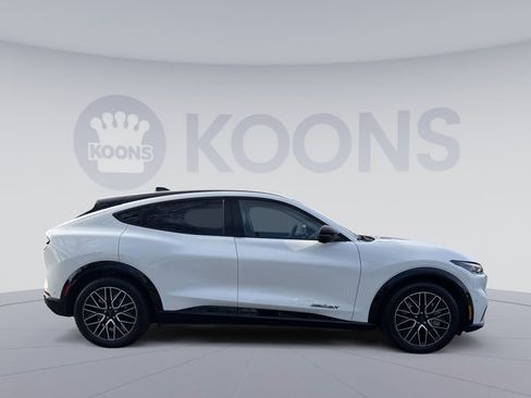 Used 2024 Ford Mustang Mach-E Premium image 8