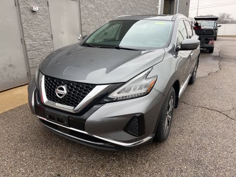 Used 2019 Nissan Murano Platinum image 3