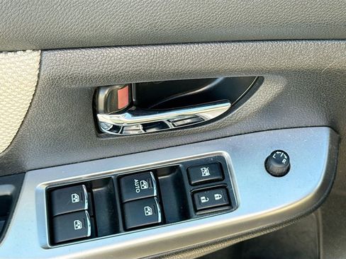 Used 2016 Subaru Crosstrek 2.0i Premium w/ Moonroof Package image 16