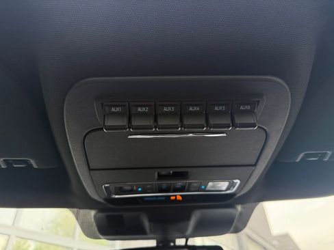 Used 2026 Ford F150 Raptor AWD/4WD image 48