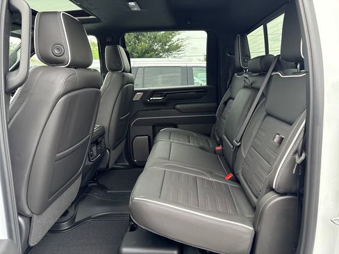 New 2026 GMC Sierra 2500 AT4X w/ LPO, Black Badging Package AWD/4WD image 44