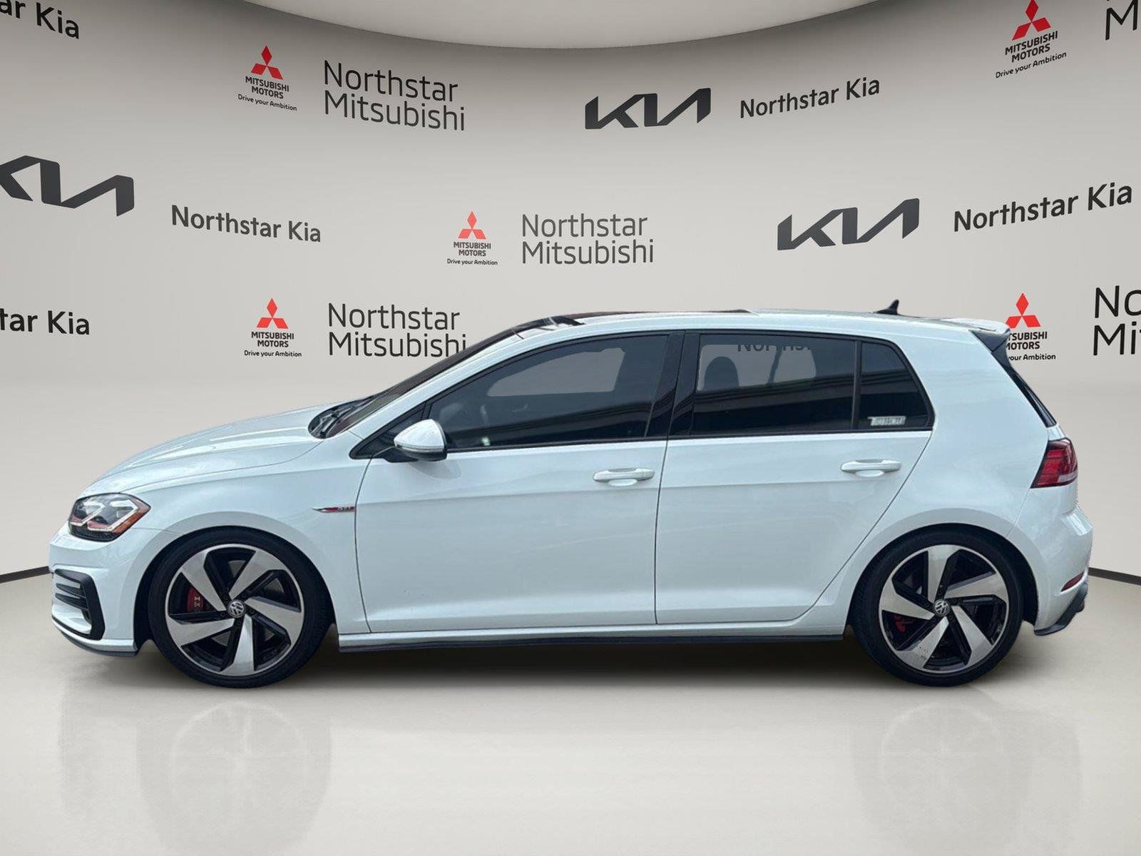 Used 2019 Volkswagen GTI SE w/ SE Experience Package FWD image 2