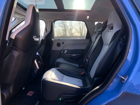 Certified 2022 Land Rover Range Rover Sport SVR image 16