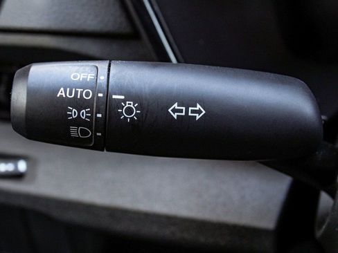 Used 2025 Honda CR-V LX image 24