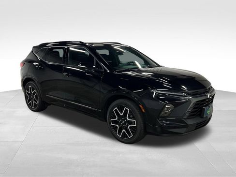 Certified 2024 Chevrolet Blazer RS AWD/4WD image 1