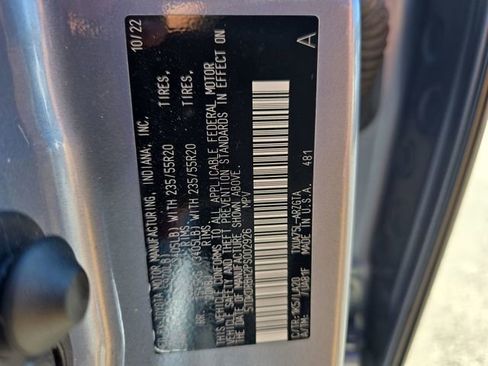 Used 2023 Toyota Highlander Platinum image 36